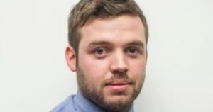 Boyu yanlışlıkla 6 cm yazılan adam aşıda öncelik grubuna girdi