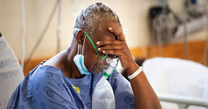 Güney Afrika varyantında yeni vakalar azalıyor