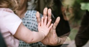 İngiltere’nin yarısı Kovid-19’a karşı antikorlu hale geldi