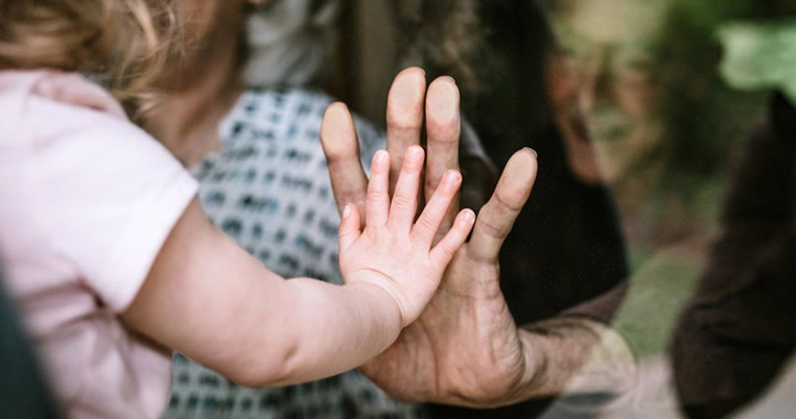İngiltere’nin yarısı Kovid-19’a karşı antikorlu hale geldi