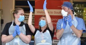 Zam teklifini beğenmeyen hemşireler ‘işi bırakabilir’