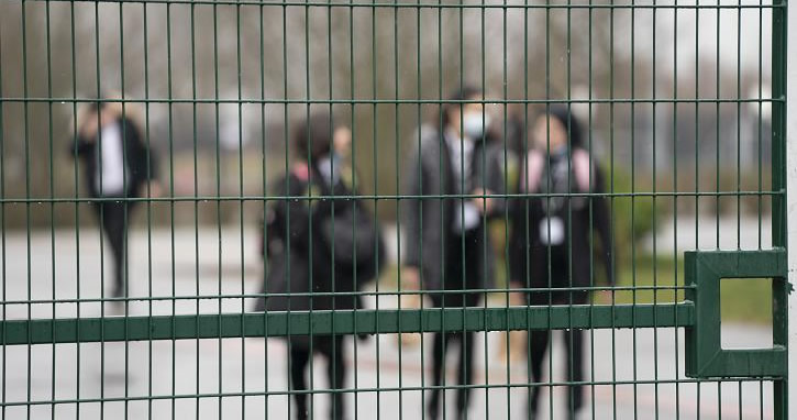 Okullardaki 5 binden fazla cinsel istismar vakasına soruşturma