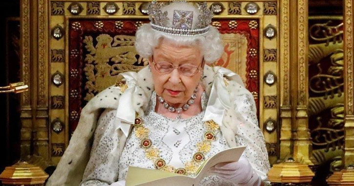 Kraliçe II. Elizabeth’ten Türk öğrenciye mektup