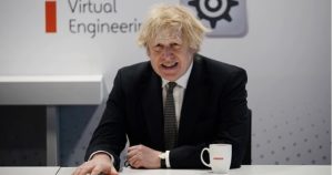 Boris Johnson vatandaşları 3. dalga konusunda uyardı