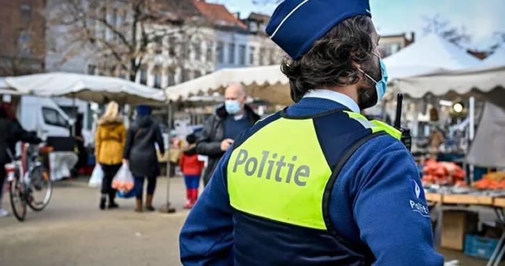 AB ülkelerinden peş peşe kapanma kararı