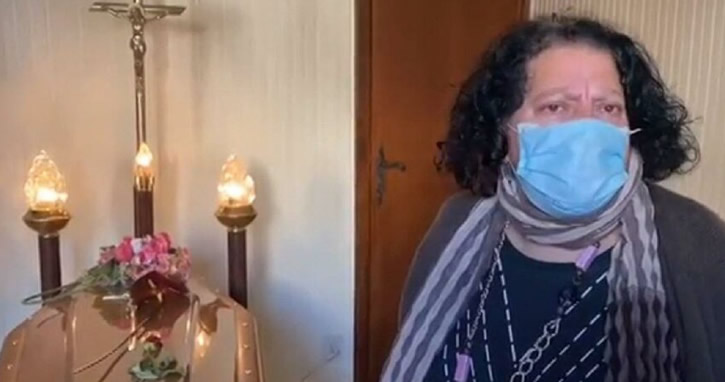 İtalya’da mezar yeri kalmadı…Tabut salonda bekliyor