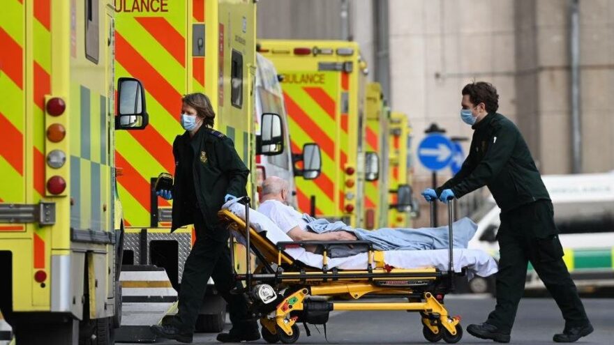 İngiltere COVID-19 Tablosu: Vaka Sayılarında Veri Hatası