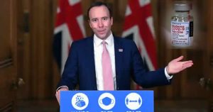 İngiltere’de yeni aşının dağıtımına başlandı