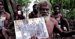 Prens Philip’i ‘tanrı’ olarak gören Tanna Kabilesi yasta