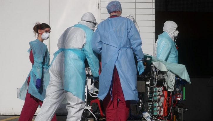 19 Nisan İngiltere Covid 19: Vakalarda Hızlı Yükseliş