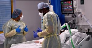 Hastalığı geçirmiş kişilere yeniden virüs bulaştırılacak