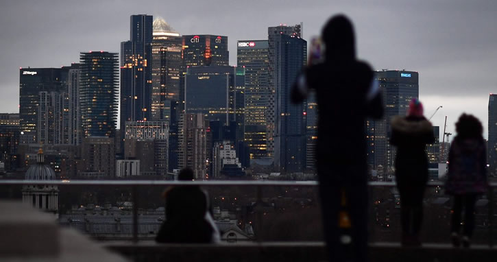 İngiltere’den AB’ye 900 milyon poundluk kaçış