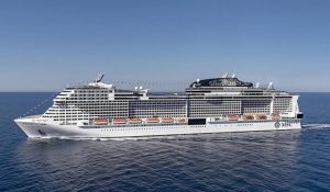 Uzun süre sonra İngiltere’den ilk yolcu gemisi kalktı