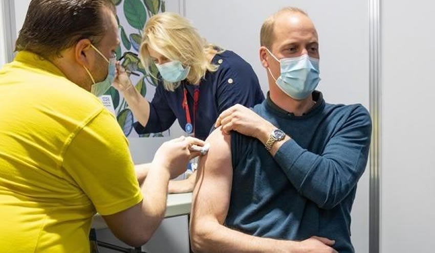 Prens William Covid-19 aşısını yaptırdı