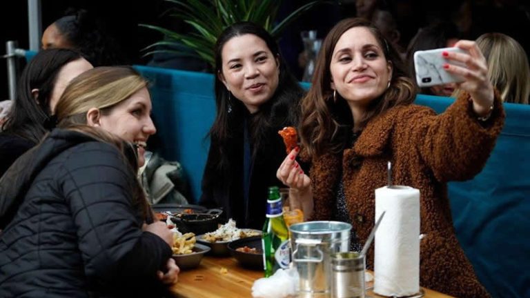 İngiltere özgürlük yolunda yeni aşamaya geçiyor