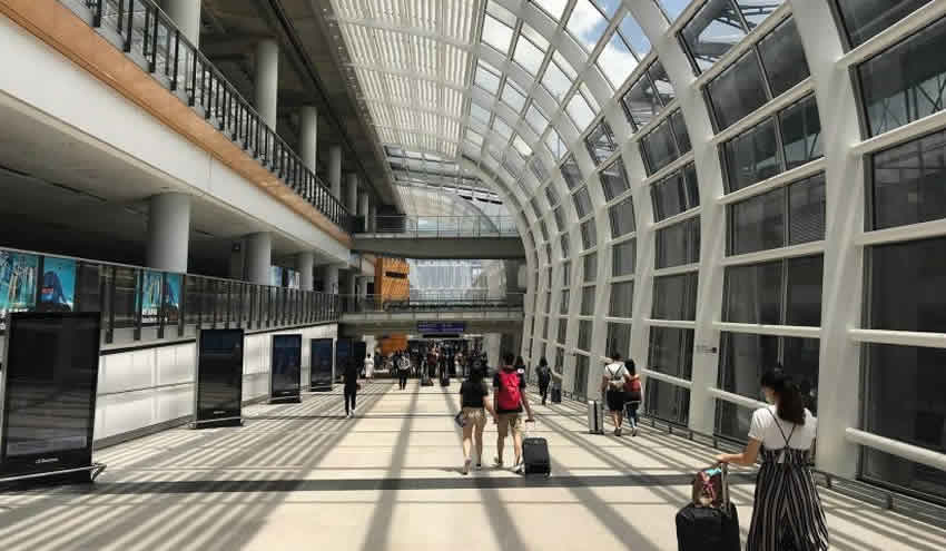 Bir ülke daha İngiltere’den tüm uçuşları yasakladı