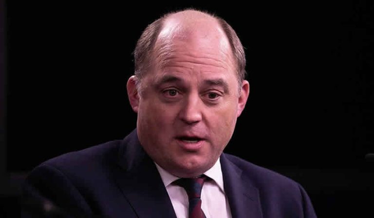 Bakan Wallace: “Türkiye” iddiaları medya spekülasyonu