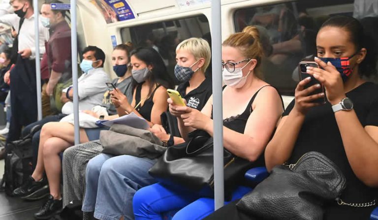 Birleşik Krallık’ta vaka sayılarında geçen yıla göre büyük artış görüldü