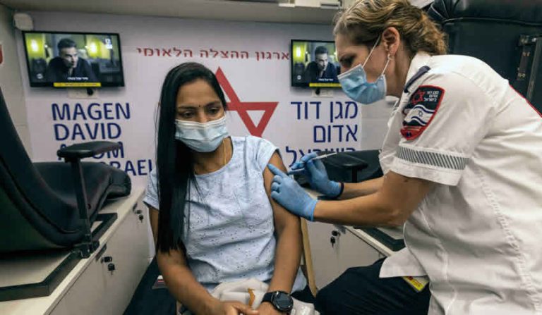 Dünya genelinde yaklaşık 5 milyar doz aşı uygulandı