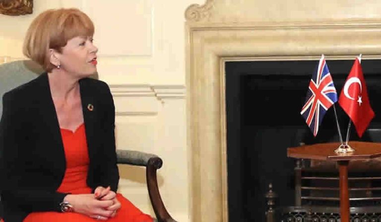 İngiliz bakan Wendy Morton’dan selzedelerin ailelerine başsağlığı