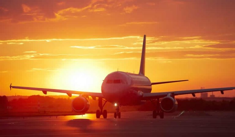 İngiltere’de pilotlar maaş kesintileriyle karşı karşıya