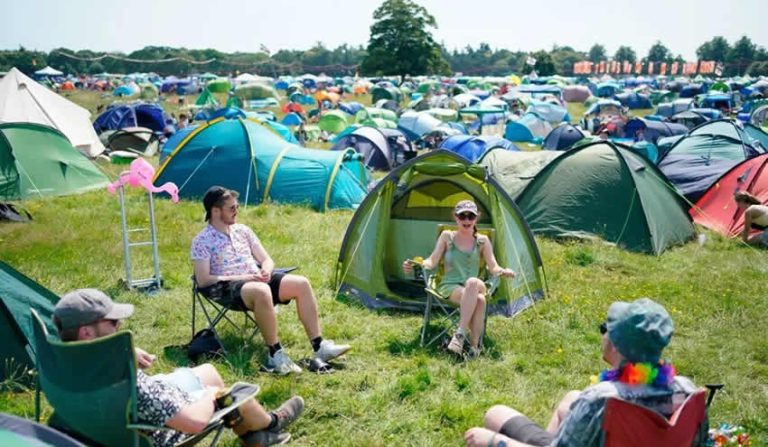 İngiltere’deki pilot etkinlikte korona virüs patlaması yaşandı