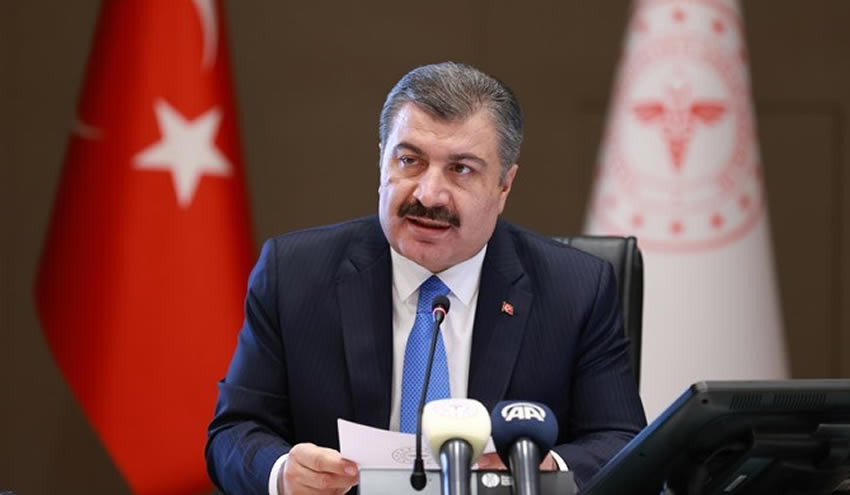 Sağlık Bakanı Koca’dan “İngiltere ve kırmızı liste açıklaması”