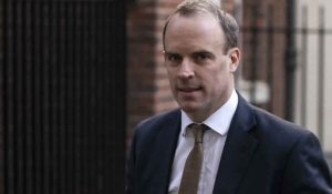 Tatilini yarıda kesmeyen Dışişleri Bakanı’na tepkiler büyüyor