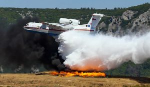 Türkiye, Yunanistan’a 2 yangın söndürme uçağı gönderecek
