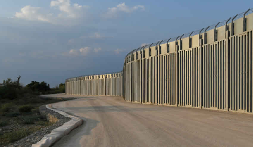 Yunanistan, Türkiye sınır duvarını 40 kilometre uzunluğuna çıkardı