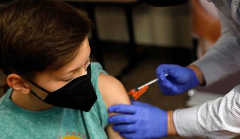 12-15 yaş grubu için farklı aşı kombinasyonları denenecek