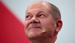 Almanya’dan İngiltere’ye: “Ayrılmamanız için çok uğraştık”