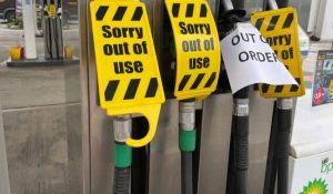 BP, şoför eksikliği nedeniyle bazı istasyonlarını kapattı