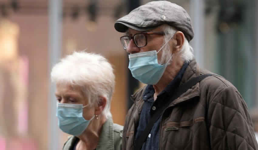 50 yaş üstü için güçlendirici aşıların açıklanması bekleniyor