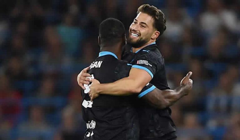 İngiltere Etihad Stadı’nı sallayan Türk’ü konuşuyor!