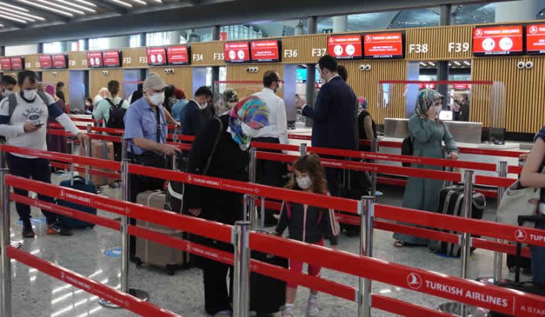 İngiltere, Türkiye’yi kırmızı listeden çıkardı!