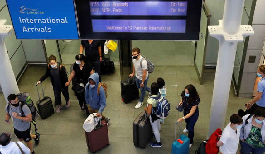 İngiltere’nin Türkiye’yi kırmızı listeden çıkarması turizmcileri umutlandırdı