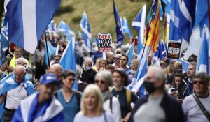 İskoçlar bağımsızlık için yürüdü: “İngiltere’den boşanmak istiyoruz “