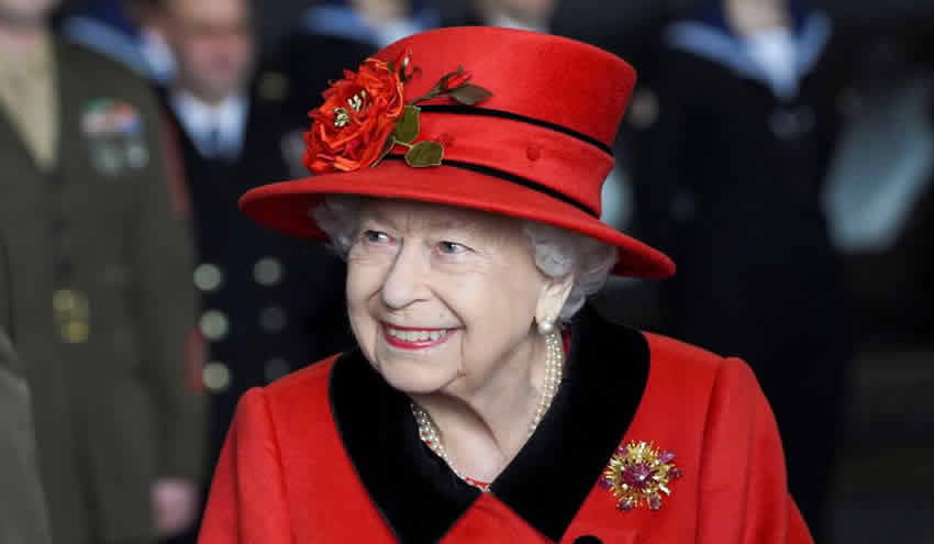 “Kraliçe ve ailesi, ‘Black Lives Matter’ hareketini destekliyor”