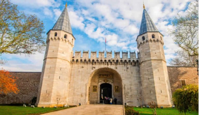 Topkapı Sarayı dünyanın en güzel sarayı seçildi