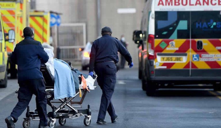 1 Ekim Cuma: Birleşik Krallık günlük Covid-19 raporu