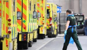 25 Ekim Pazartesi: Birleşik Krallık günlük Covid-19 raporu