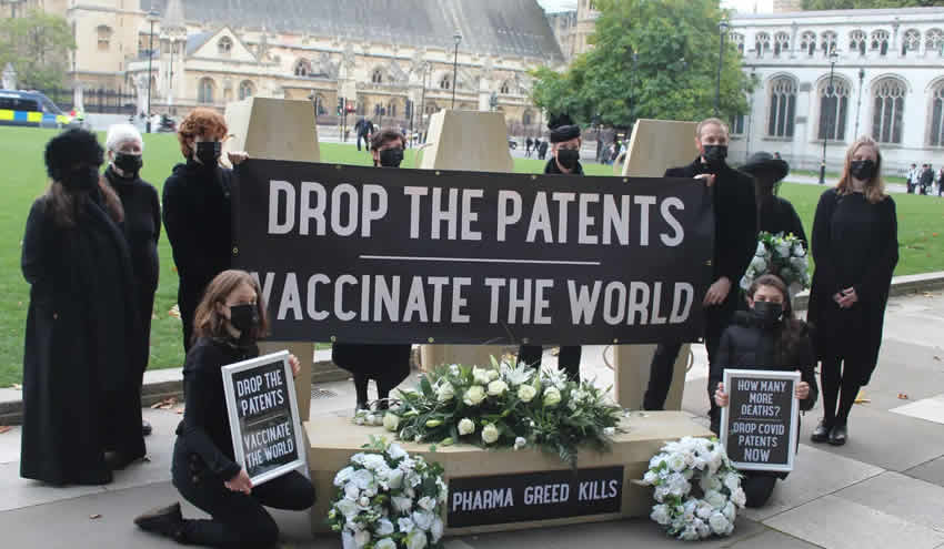 Aşı patentlerine protesto: Aşı stoklamaya son verin