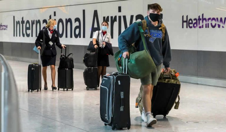 İngiltere hükümeti kalan 7 ülkeyi de kırmızı listeden çıkarıyor