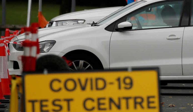 İngiltere’de Covid-19 kaynaklı can kaybı artmaya devam ediyor