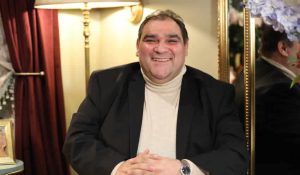 Uzman Psikolog Alptekin Aydın’dan otizmli çocuklara yeni tedavi