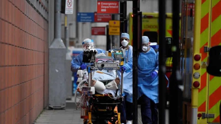 25 Kasım Perşembe: Birleşik Krallık günlük Covid-19 raporu