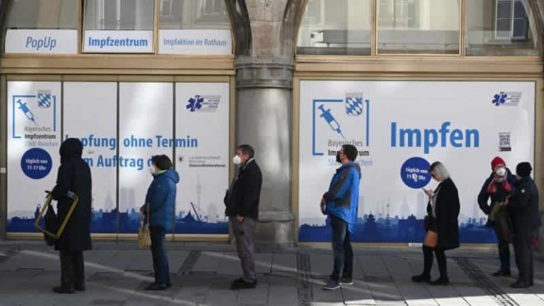 Avusturya’da Covid-19 aşısı yasal zorunluluk oluyor