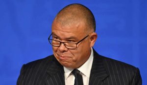 Covid-19 mücadelede İngiltere’yi zor aylar bekliyor