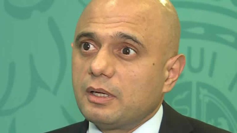 İngiltere’de 2 kişide Omicron varyantı tespit edildi